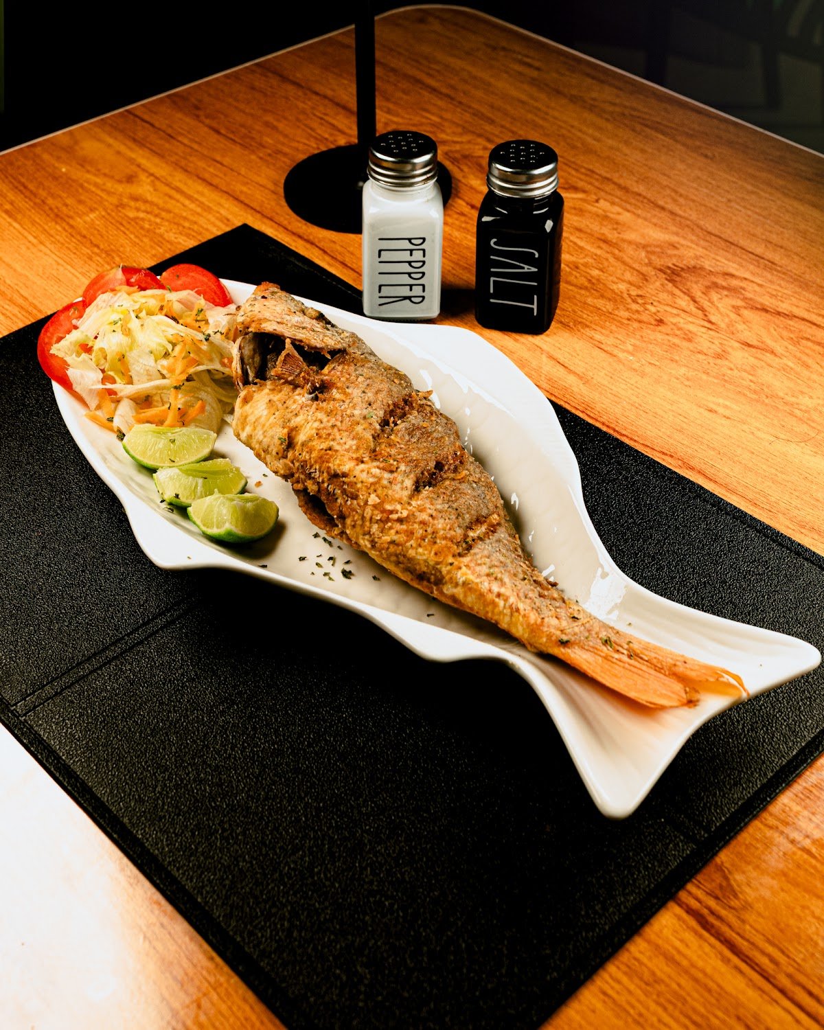 Whole fried fish